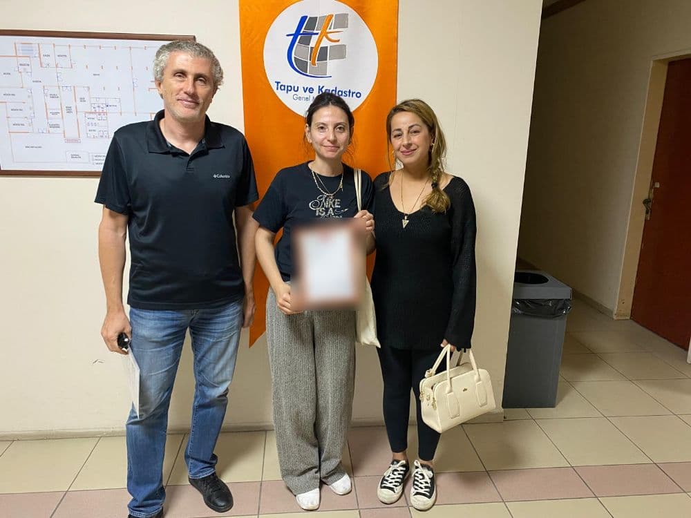 Tapu teslim gününden bir kare (37)