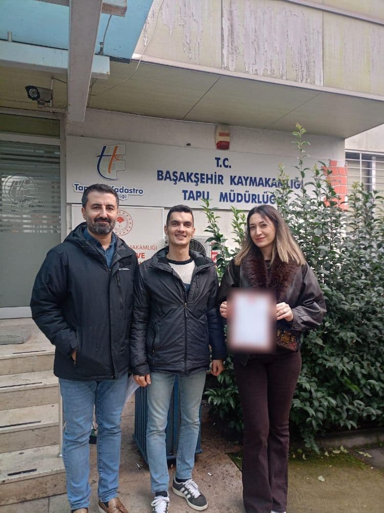 Tapu teslim gününden bir kare (46)