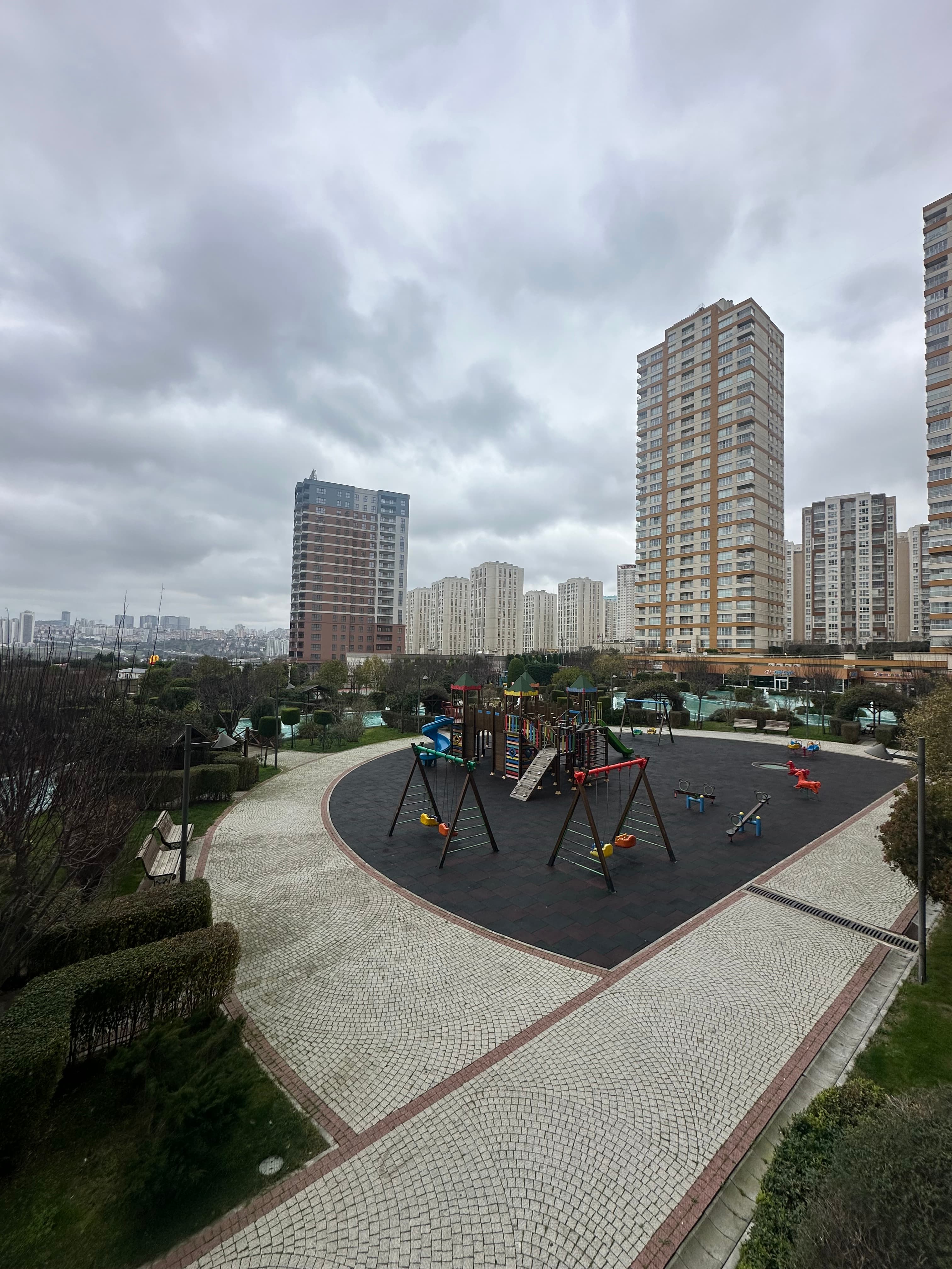 Bizimevler 7 Peyzaj Manzaralı Satılık 3+1 Geniş Ferah Daire Boş - Fotoğraf 1