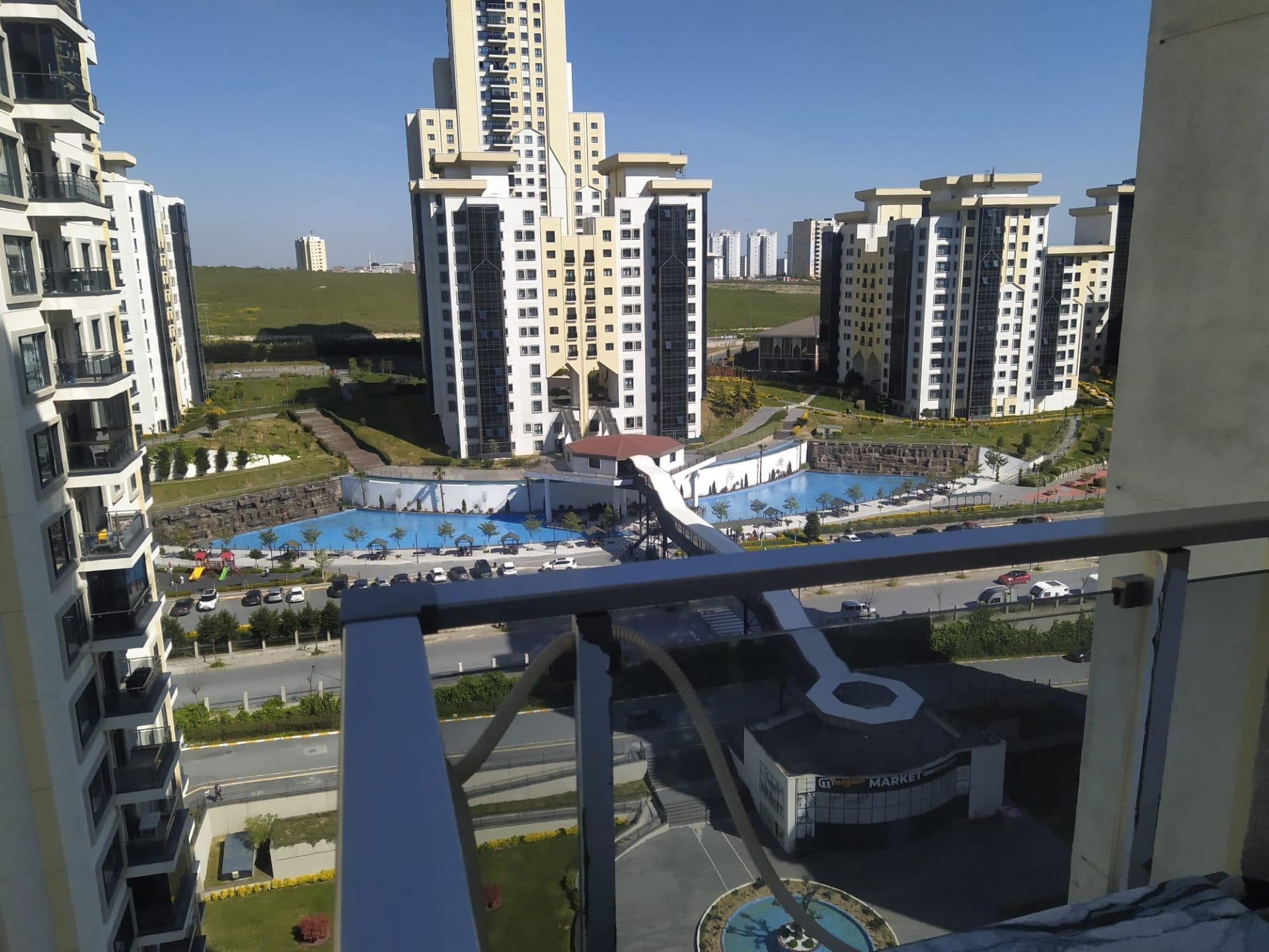 Ispartakule Emlak Konut Evlerin'de 2+1 120 M2 Satılık - Fotoğraf 1