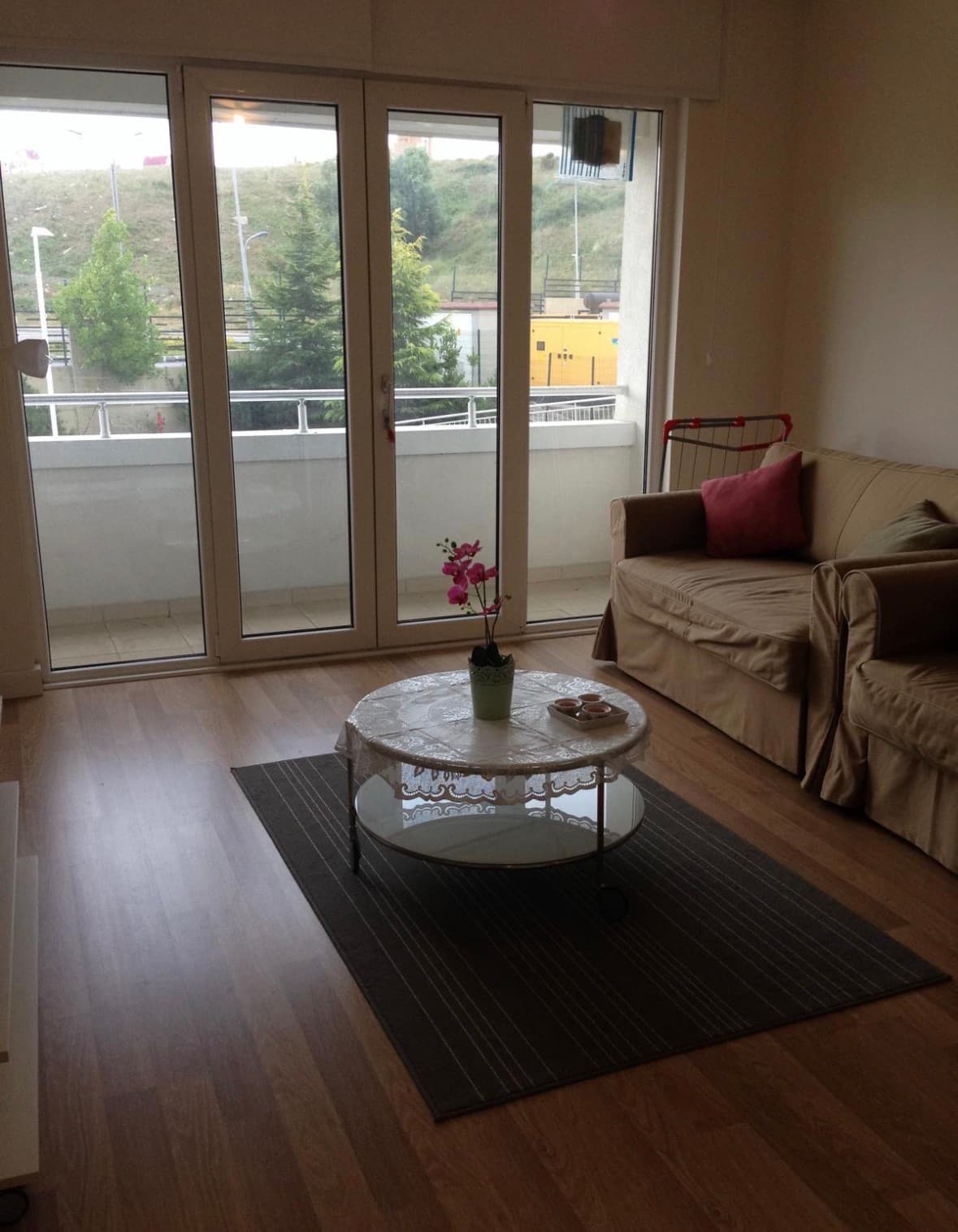 Spradon Vadi Evlerinde Kiralık 1+1 Eşyalı Daire - Fotoğraf 1