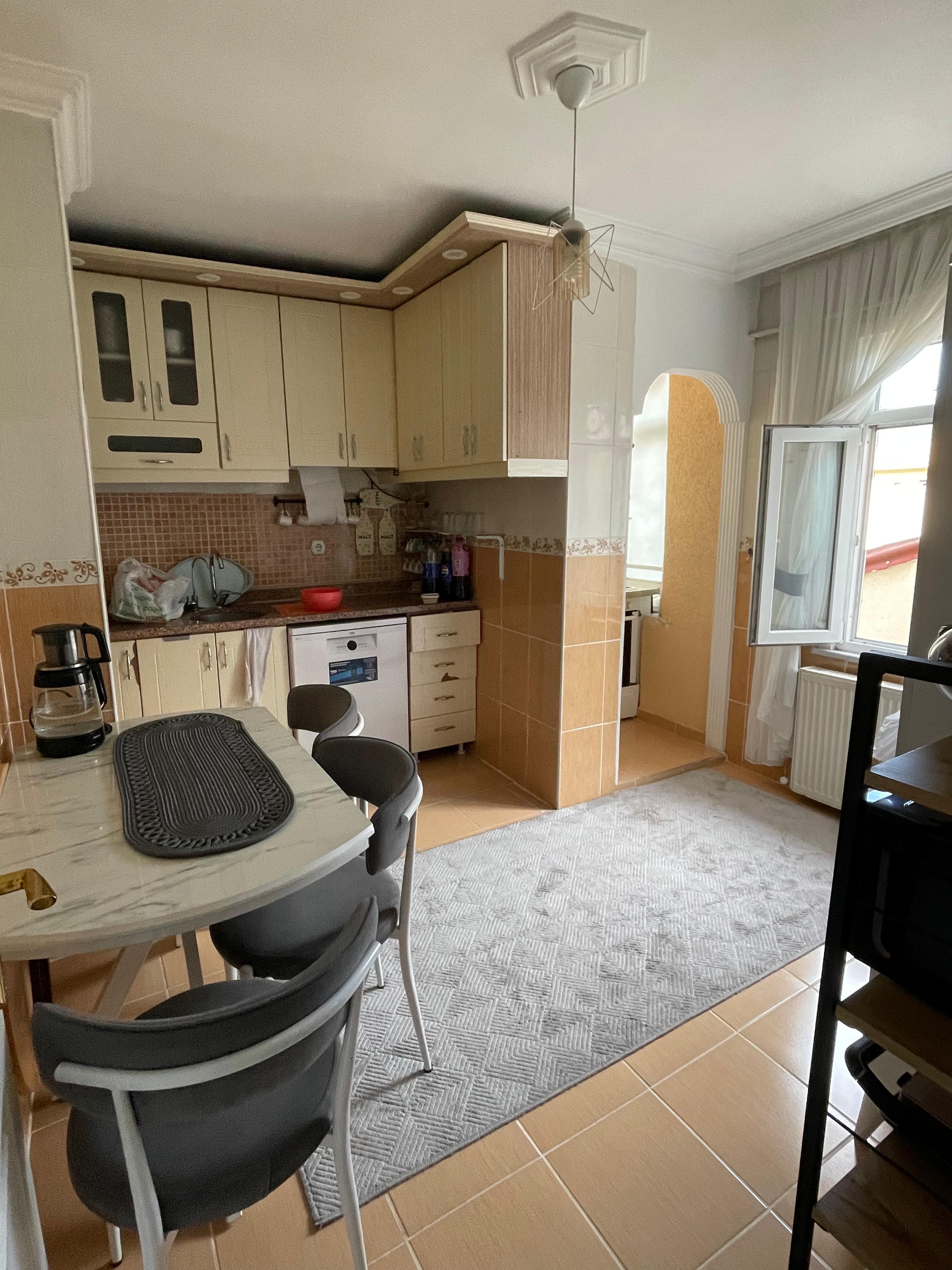 Güvercintepe Kiralık 2+1 - Fotoğraf 1