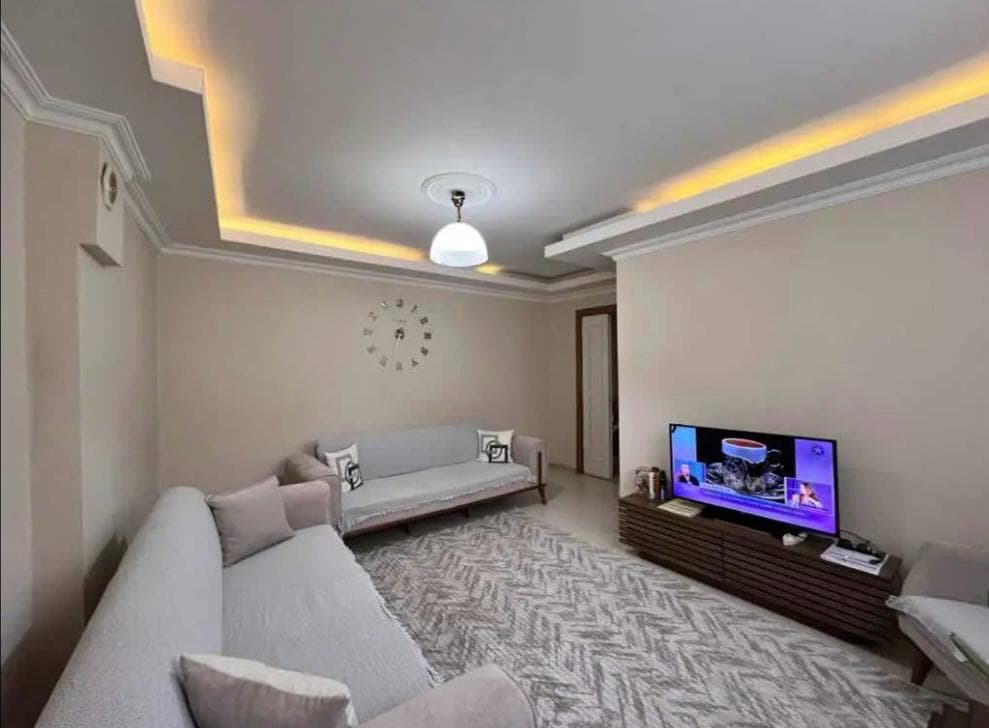 Esenyurt Turgut Özal Mah. 30 M² Teraslı 2+1 Satılık - Fotoğraf 1