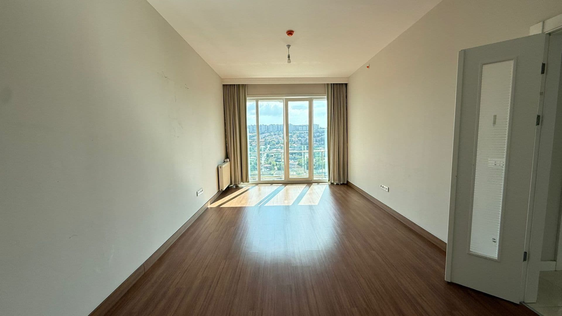 Bahçeşehir Gölpanorama 2+1 Kiralık Daire - Fotoğraf 1