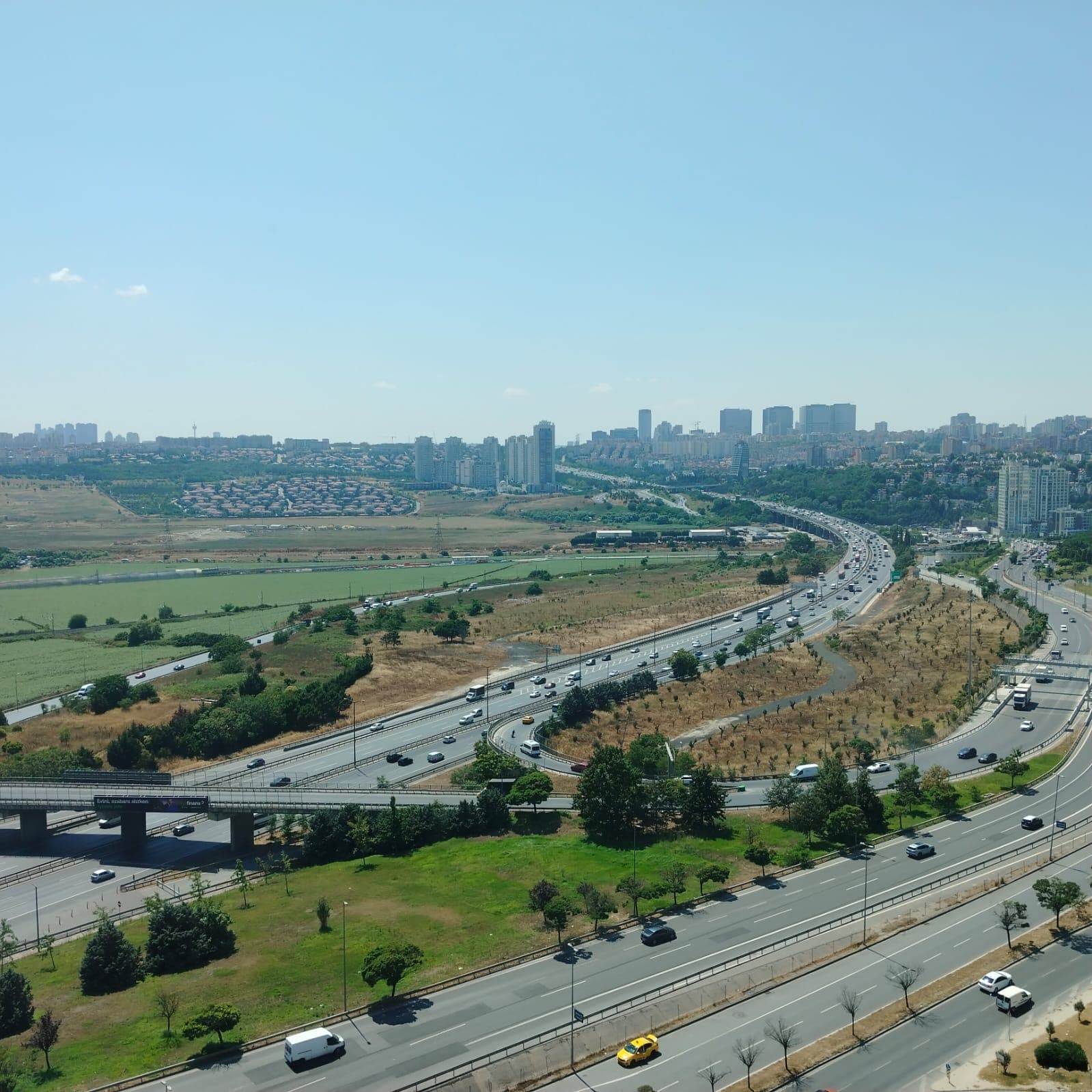 Modren Yakada Kiralık 1+1 Daire Batı Cephe - Fotoğraf 1