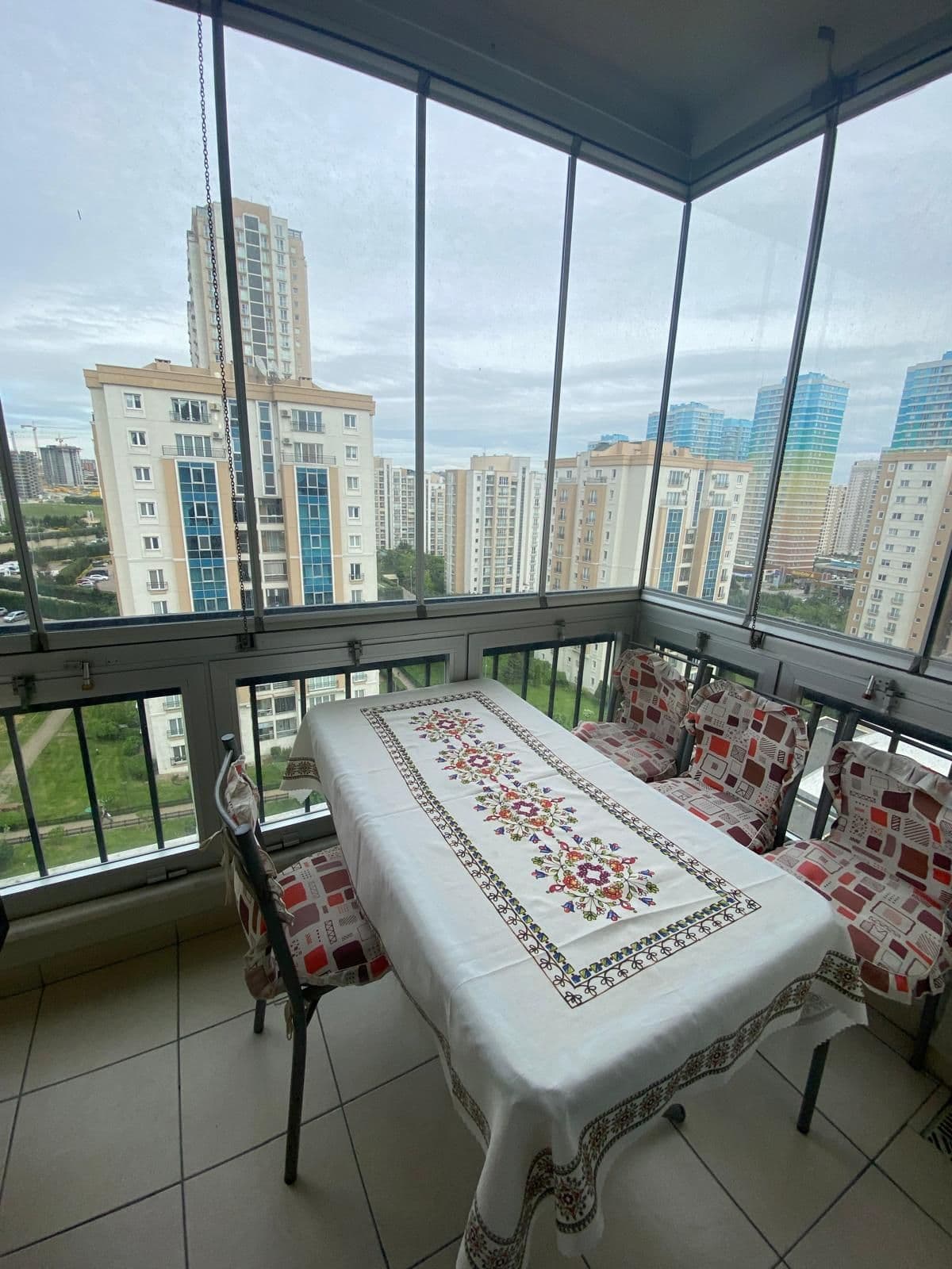 Ispartakule Olimpos Sitesi Satılık 4+1 Daire - Fotoğraf 1