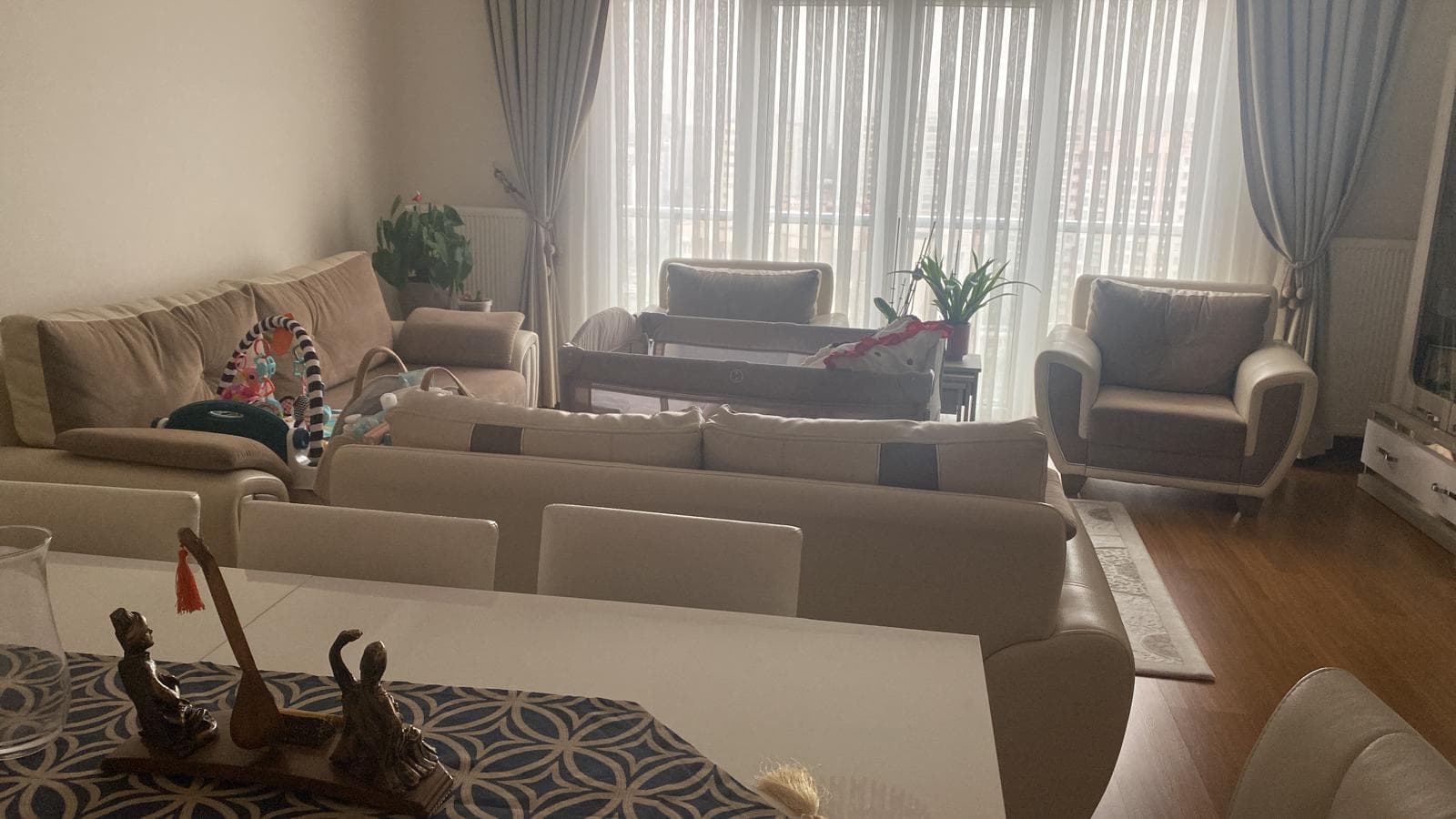 Göl Ve Peyzaj Cephe 2+1 Satılık - Fotoğraf 1