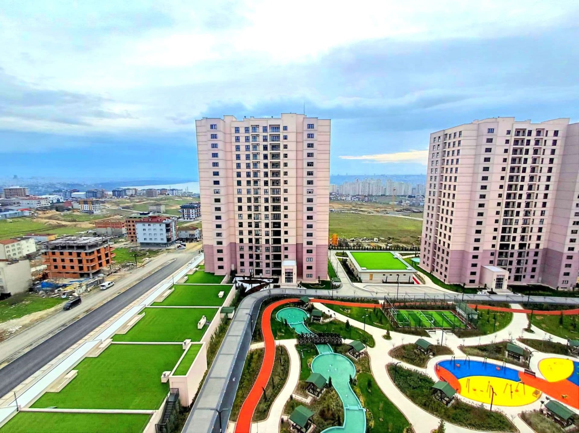 Bizimevler 11 Sıfır Göl Peyzaj Şehir Manzaralı 3+1 - Fotoğraf 1