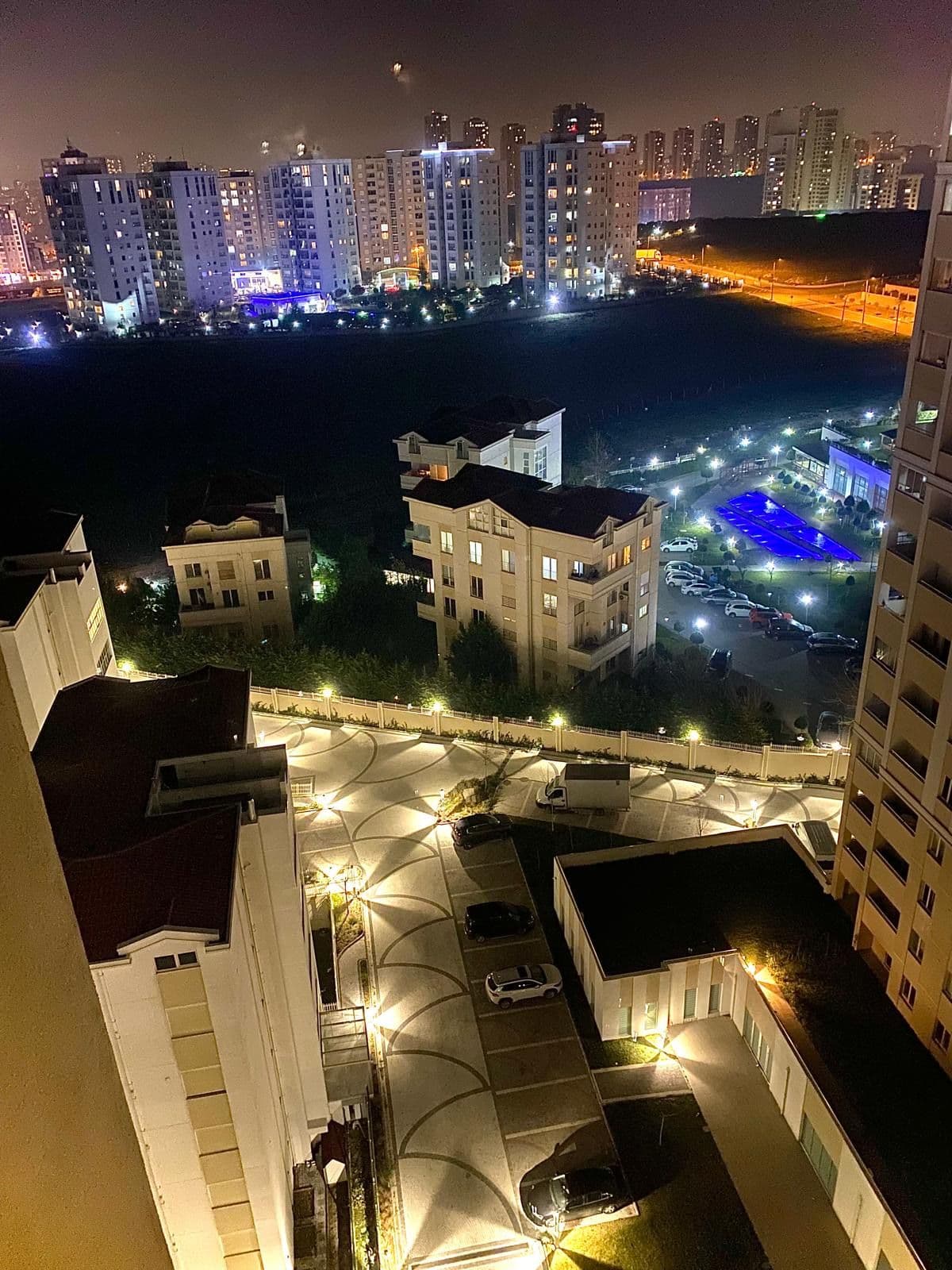 Tadilatlı Temiz Satılık 3+1 Daire - Fotoğraf 1